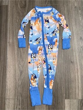 Little Sleepies Bluey Zip Onesie/Pajamas Size 6-12 Months